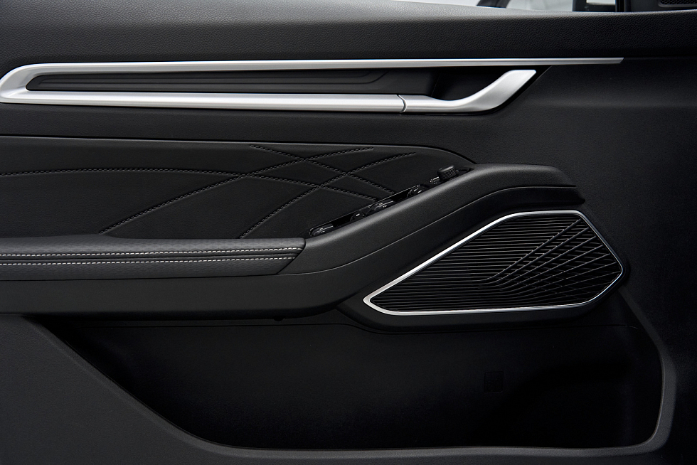 Geely Emgrand Comfort, белый