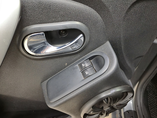 Nissan Terrano, 2014 года, пробег 140876 км