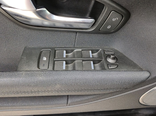 Land Rover Range Rover Evoque, 2013 года, пробег 180862 км