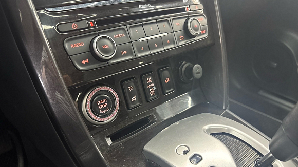 Renault Koleos Luxe Privilege, 2013 года, пробег 221500 км