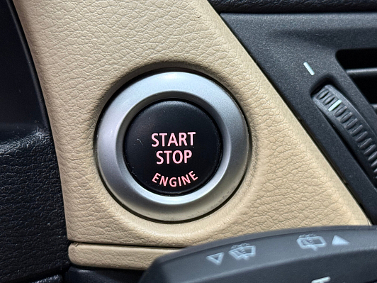 BMW X1, 2011 года, пробег 218145 км