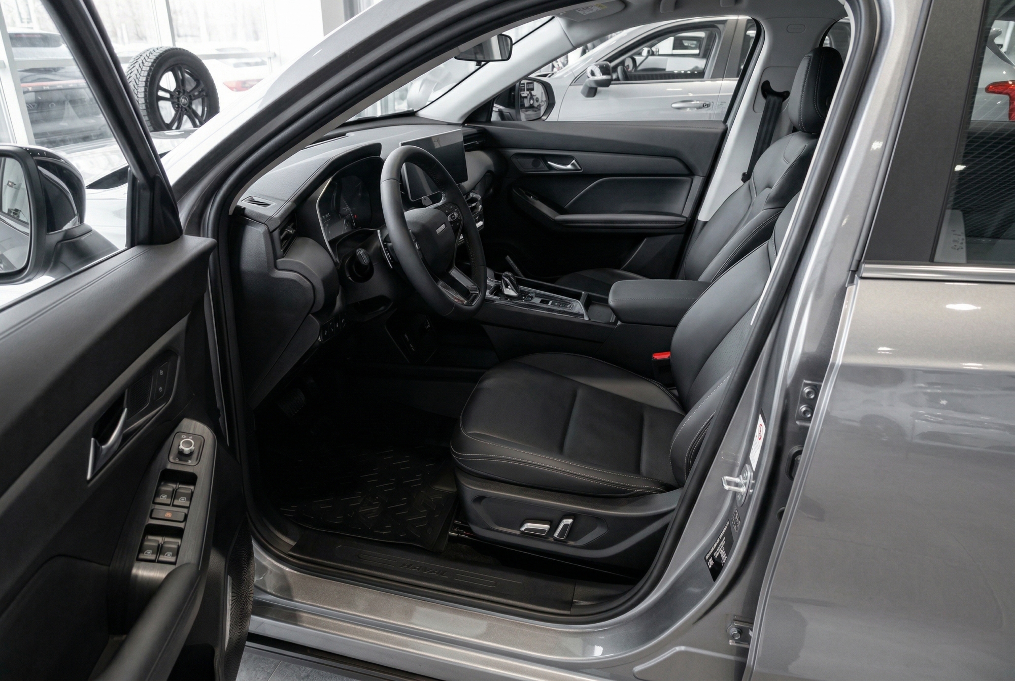 Haval Jolion Премиум, серый