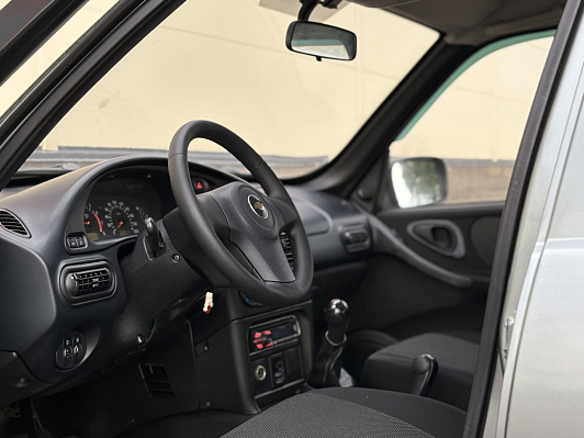 Chevrolet Niva GL, 2013 года, пробег 133135 км