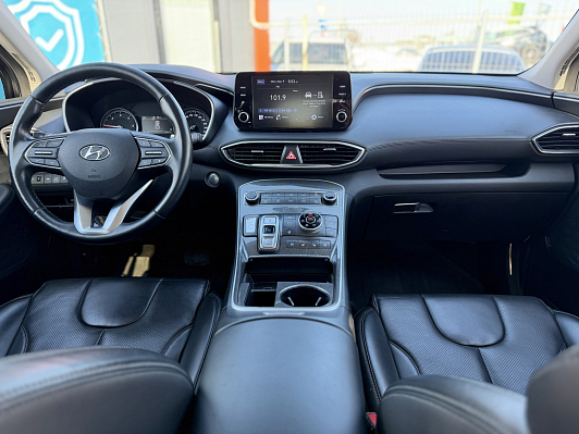 Hyundai Santa Fe SE 6 Мест, 2020 года, пробег 66800 км