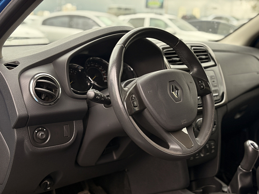 Renault Sandero Privilege, 2017 года, пробег 74090 км