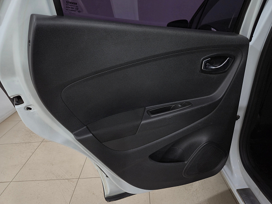 Renault Kaptur Style, 2017 года, пробег 82900 км