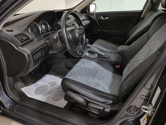 Honda Accord, 2011 года, пробег 316866 км