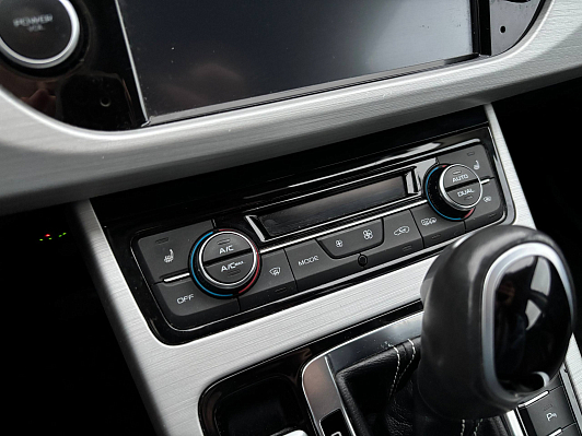 Geely Atlas, 2020 года, пробег 119382 км