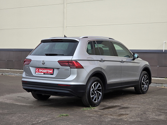 Volkswagen Tiguan, 2019 года, пробег 117212 км