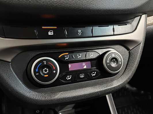 Lada (ВАЗ) Vesta Comfort Winter, 2016 года, пробег 106933 км
