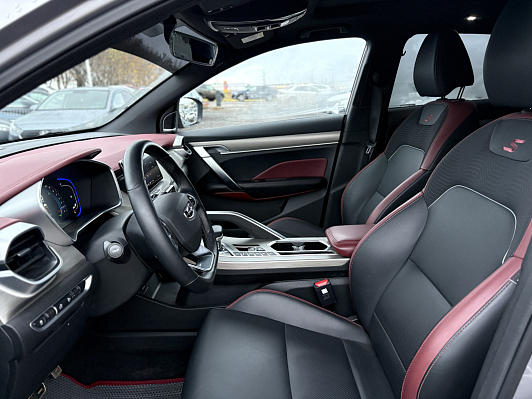 Geely Coolray Flagship, 2024 года, пробег 30513 км