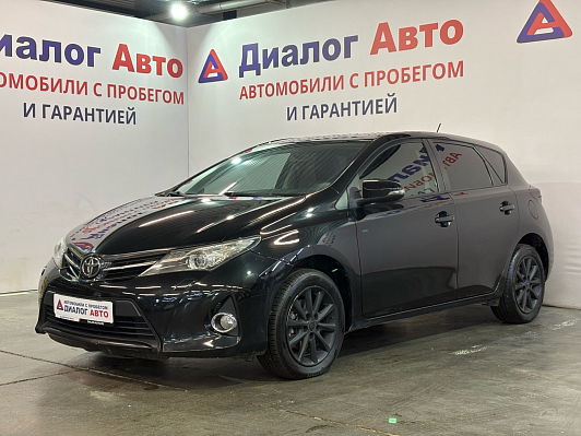Toyota Auris, 2014 года, пробег 157000 км