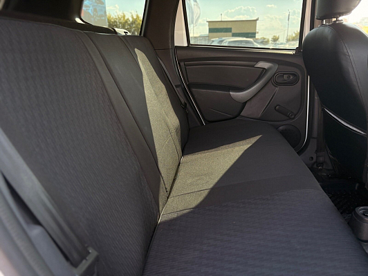 Renault Duster Expression, 2019 года, пробег 105390 км