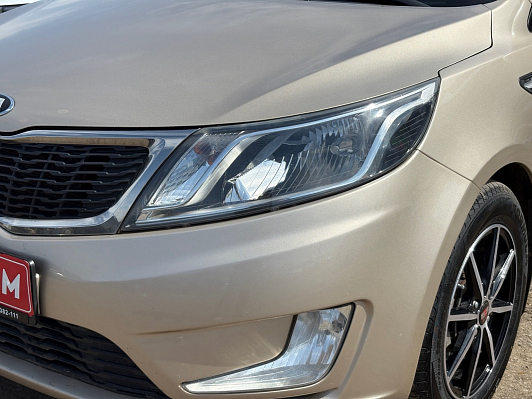Kia Rio Luxe, 2013 года, пробег 201456 км