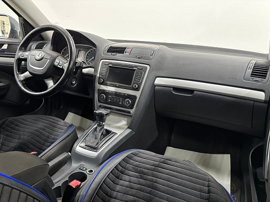 Skoda Octavia, 2012 года, пробег 182149 км