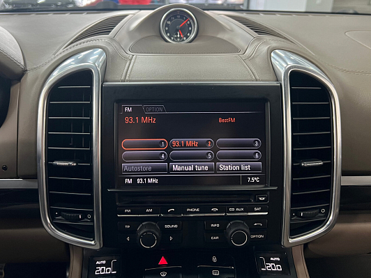 Porsche Cayenne, 2013 года, пробег 273288 км