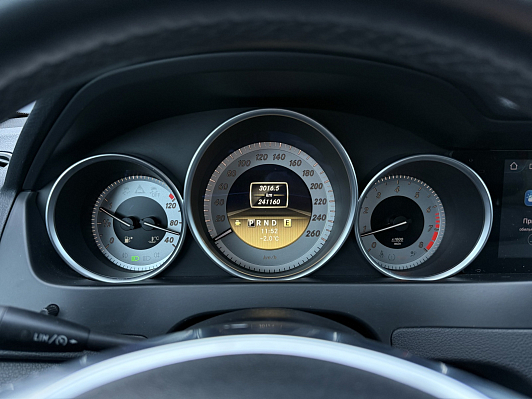 Mercedes-Benz C-Класс, 2012 года, пробег 241159 км
