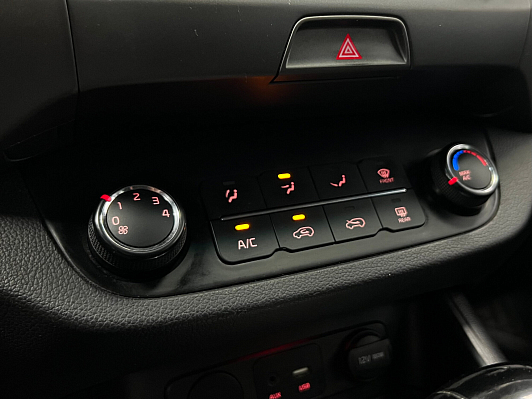 Kia Sportage Comfort, 2015 года, пробег 208000 км