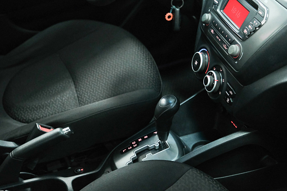 Kia Rio Luxe, 2012 года, пробег 219655 км