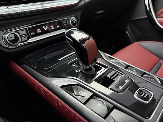 FAW Bestune T77 Prestige Plus (DCT), 2023 года, пробег 35550 км