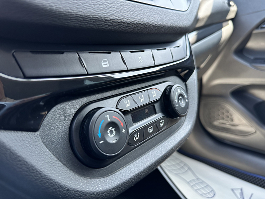 Lada (ВАЗ) Vesta Comfort, 2019 года, пробег 118000 км