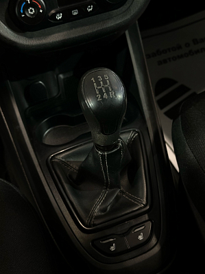 Lada (ВАЗ) Vesta Classic Start (2018-2019), 2017 года, пробег 183000 км