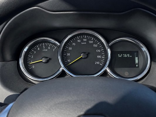 Renault Duster Expression, 2019 года, пробег 52768 км