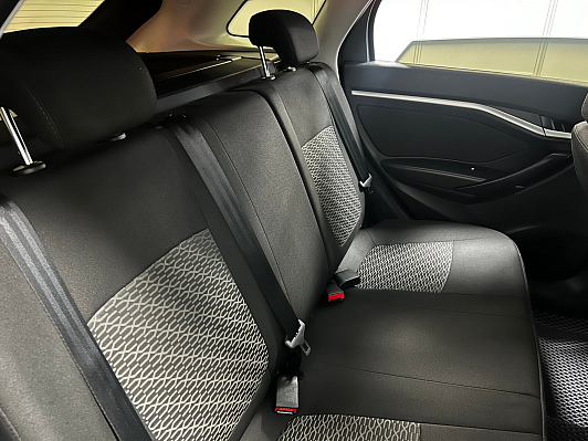 Lada (ВАЗ) Vesta Comfort Winter, 2020 года, пробег 98000 км