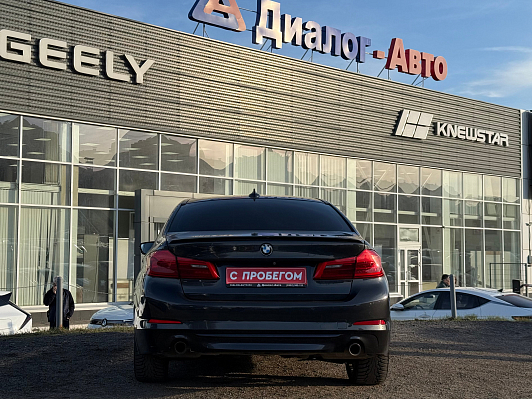BMW 5 серии 520d Sport Line, 2018 года, пробег 129871 км