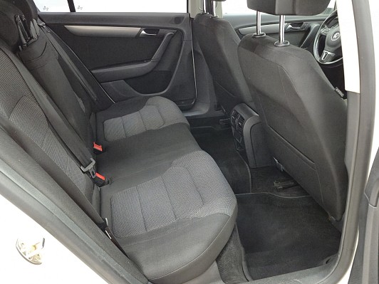 Volkswagen Passat Comfortline, 2011 года, пробег 195926 км
