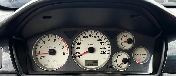 Mitsubishi Lancer, 2004 года, пробег 186672 км