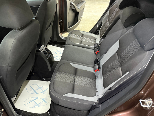 Skoda Yeti Adventure, 2015 года, пробег 189429 км
