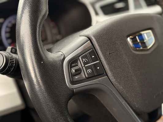 Geely Atlas Luxury, 2020 года, пробег 61339 км
