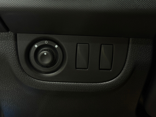 Renault Sandero Stepway Life, 2019 года, пробег 82979 км