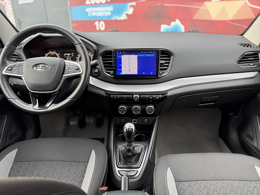 Lada (ВАЗ) Vesta, 2023 года, пробег 73500 км