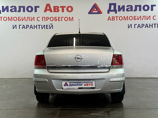 Opel Astra, 2014 года, пробег 75000 км