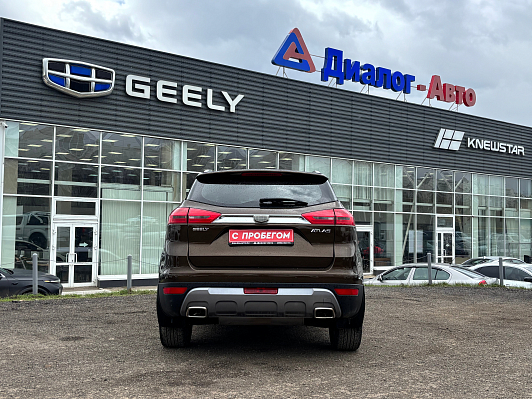 Geely Atlas Luxury, 2021 года, пробег 71600 км
