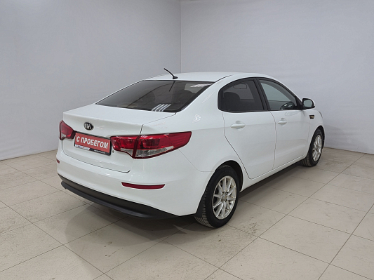 Kia Rio, 2015 года, пробег 111555 км