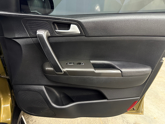 Kia Sportage Comfort, 2016 года, пробег 126000 км