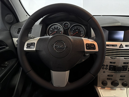 Opel Astra, 2008 года, пробег 205000 км