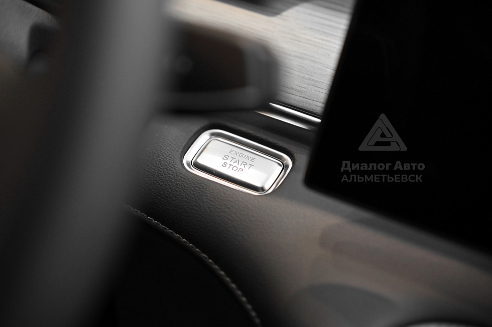 Tenet T8 Прайм 4WD, зеленый