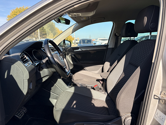 Volkswagen Tiguan CITY, 2018 года, пробег 179267 км