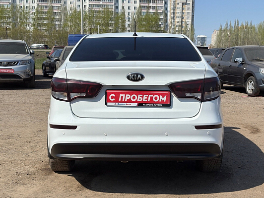 Kia Rio Luxe, 2015 года, пробег 140291 км