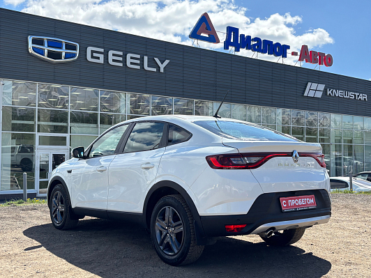 Renault Arkana Drive, 2021 года, пробег 98205 км