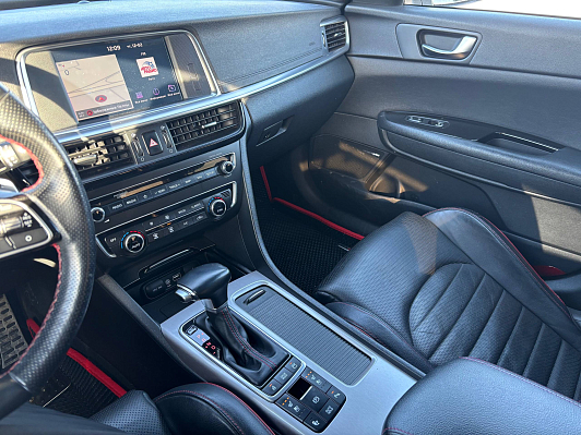 Kia Optima GT Line, 2018 года, пробег 137100 км