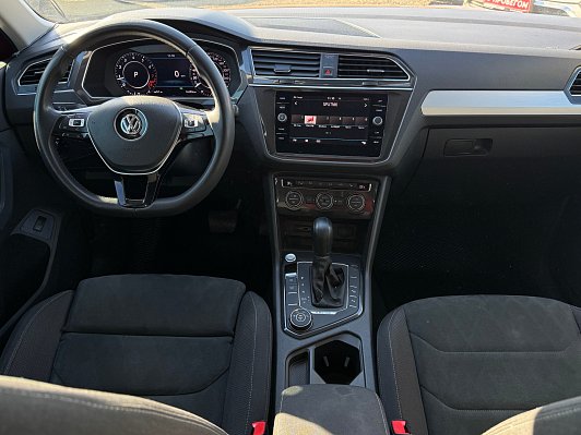 Volkswagen Tiguan Exclusive, 2018 года, пробег 162841 км