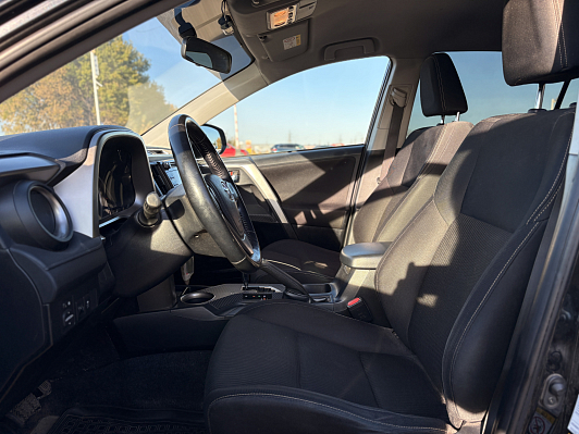 Toyota RAV4, 2013 года, пробег 154600 км