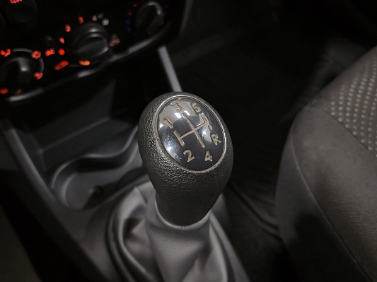 Nissan Almera Tekna, 2013 года, пробег 149620 км