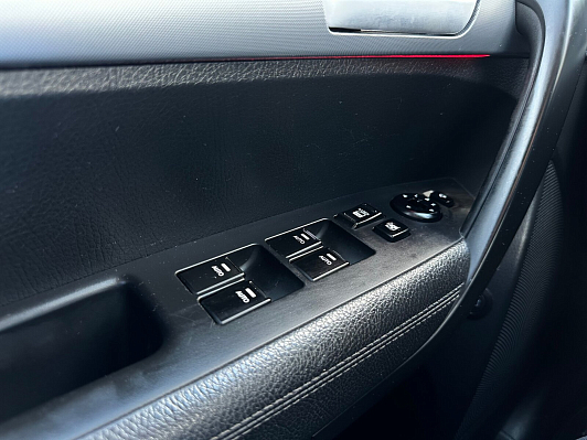 Kia Sorento New Comfort (2015), 2014 года, пробег 230000 км