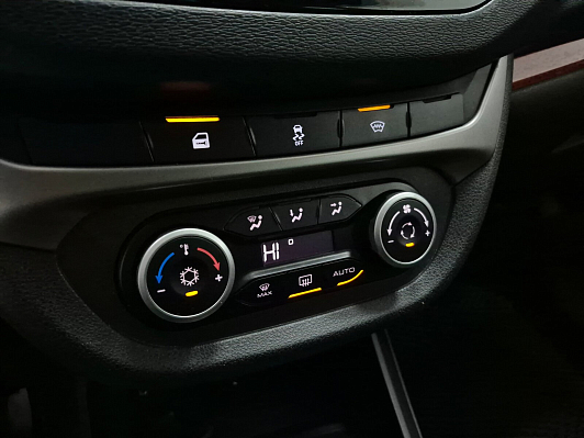 Lada (ВАЗ) Vesta Luxe, 2018 года, пробег 114148 км